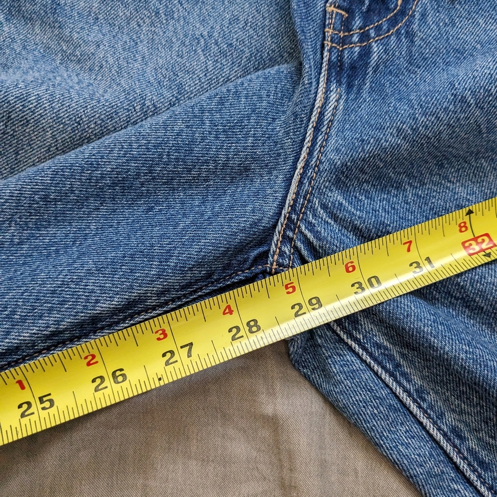 Levi's High Loose Taper Jeans - Picture 9 of 10